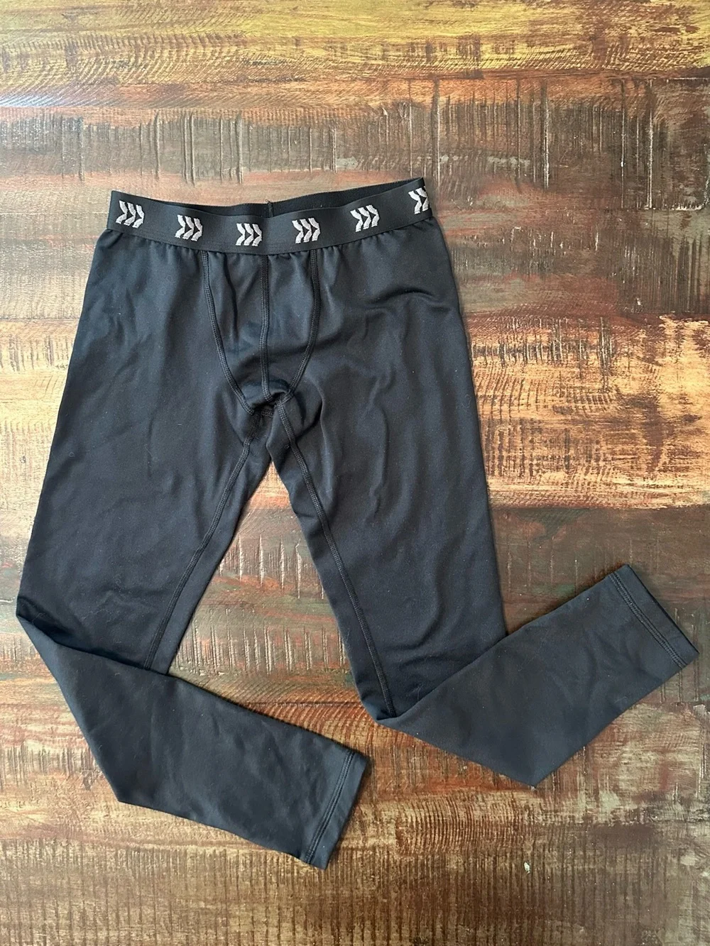 Kids all in motion Black Thermal Set